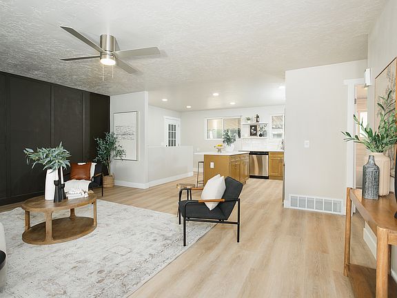 4th image of 5552 S Hew Wood Dr