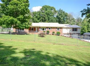 712 Abbid St, Lexington, NC 27292