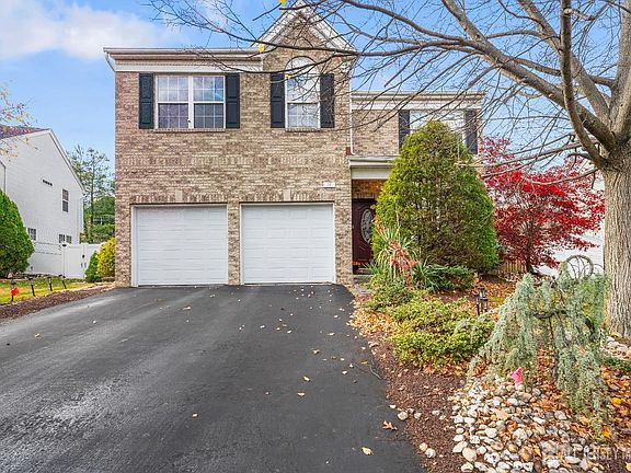 2nd image of 14 Bucknell Dr