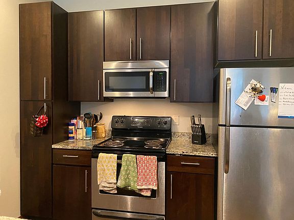 Another shot of the kitchen. The stove is electric.