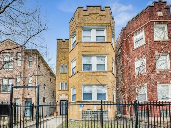7830 S Phillips Ave, Chicago, IL 60649