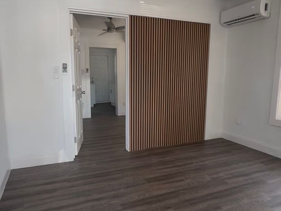 5th image of 715 Jernigan Ave #B