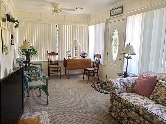 4th image of 8872 NW 37th Cir
