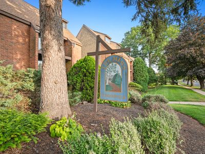 42 North Main Street APT 78, West Hartford, CT, 06107