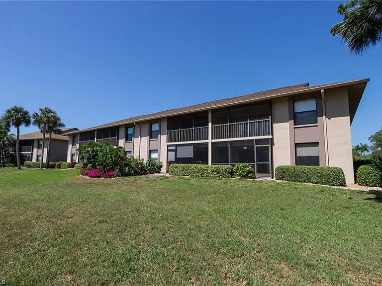 505 Lake Louise Cir #101 — Photo 20