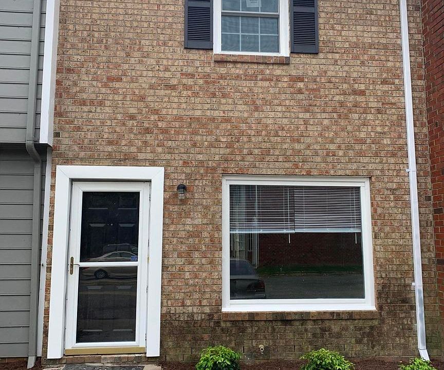 1st image of 107-1 Shiloh Dr