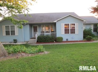 118 Archelle Dr, Carbondale, IL 62901