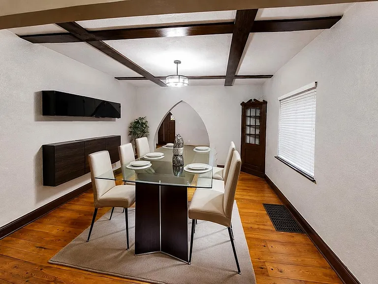 823 Overlook Ave — Photo 4