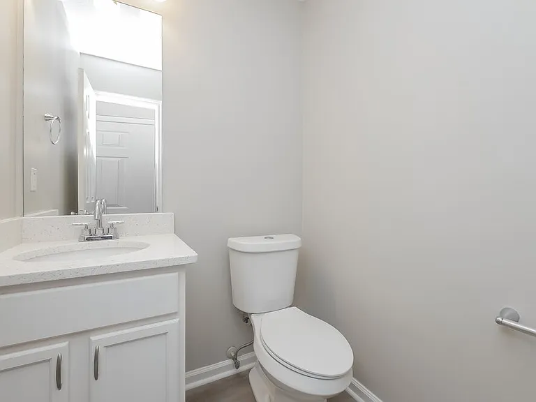 5121 Lynxs Cir SW — Photo 10