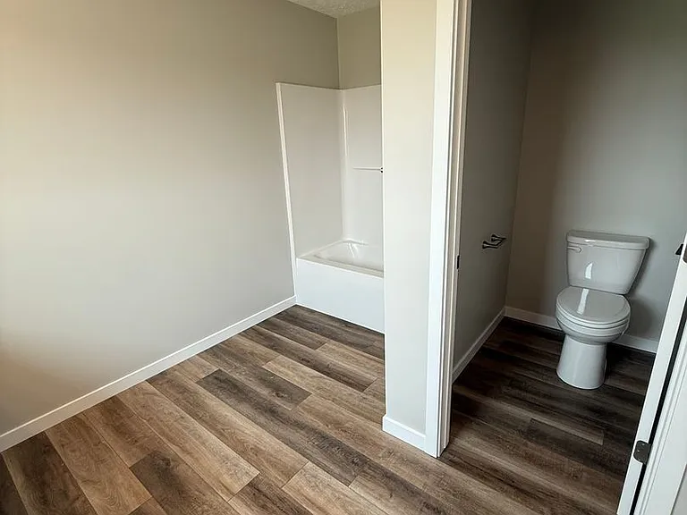 4209 Wilder Ave — Photo 12