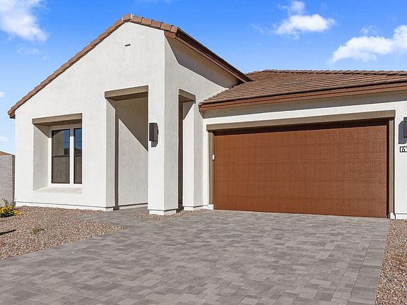 4th image of 610 E Aurora Drive