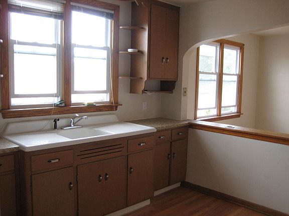 Kitchen 2nd floor