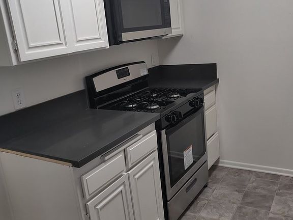 4th image of 13444 Moorpark St APT 20