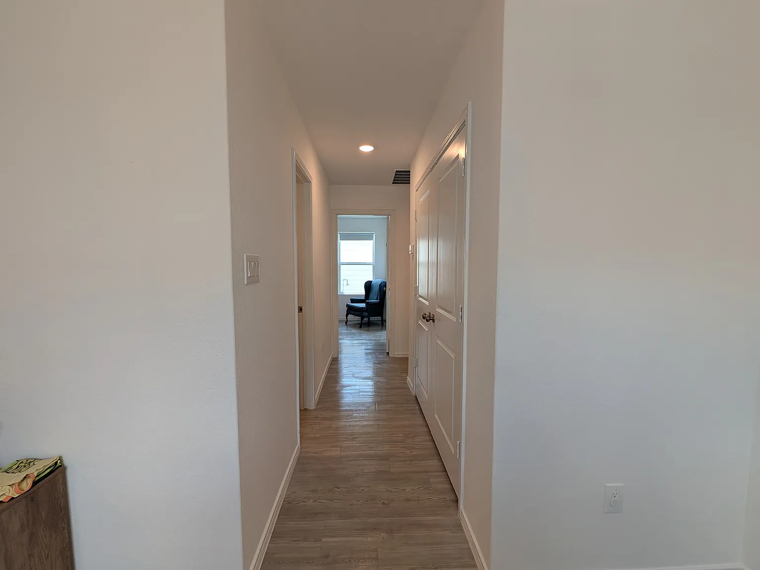 4 bed, 1616 sqft, $1,650 — Photo 2