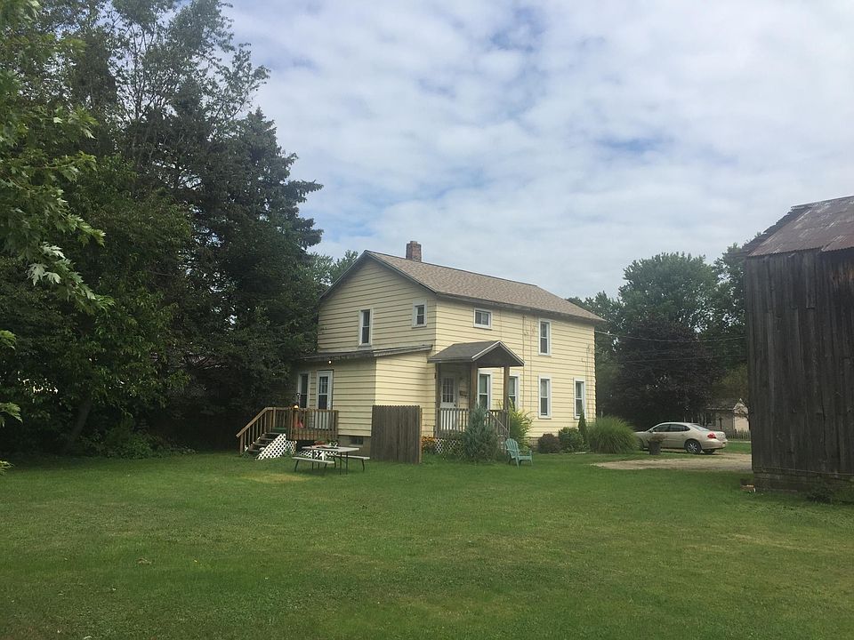 2nd image of 1002 Rice Ave #1