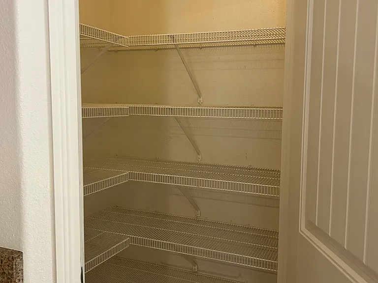 82 Peachtree Hill Ave — Photo 7
