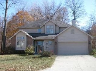 11106 Summer Chase Rd, Fort Wayne, IN 46818