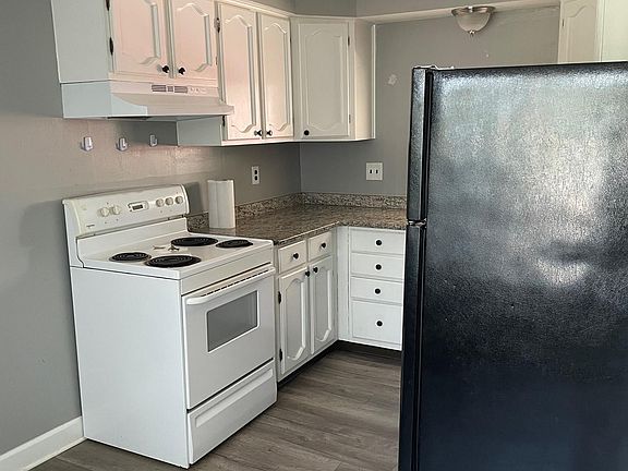 5th image of 17072 Kingsbrooke Dr