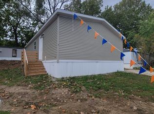 Breckenridge Estates Manufactured Home Community, Iowa City, IA 52240