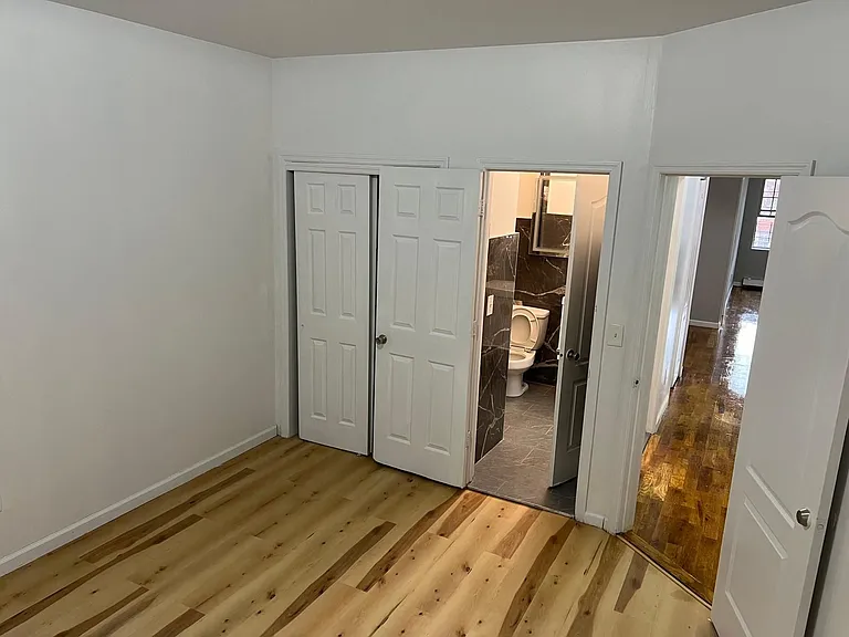 1506 Walton Ave #5B — Photo 1