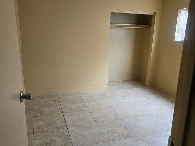2104 Sunrise Ave #14 — Photo 14