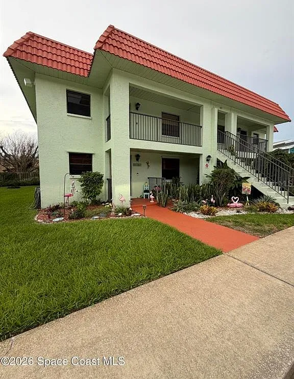 2 bed, 2.0 bath, 1064 sqft, $2,200 — Photo 2