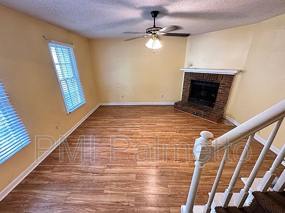 3rd image of 101 Manorwood Ct #D