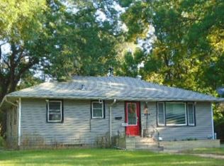 634 5th St W, Hastings, MN 55033