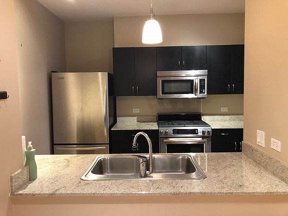 3rd image of 8 E Randolph St Unit 2302