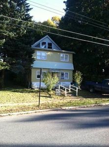 124-126 Hudson Ave, Poughkeepsie, NY, 12601