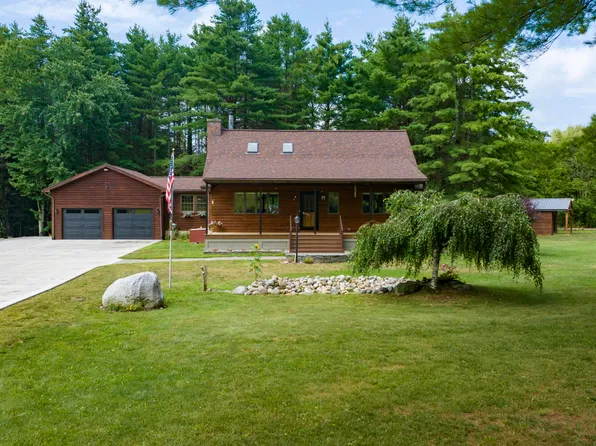 1200 Rocky Ridge Road, Amsterdam, NY 12010
