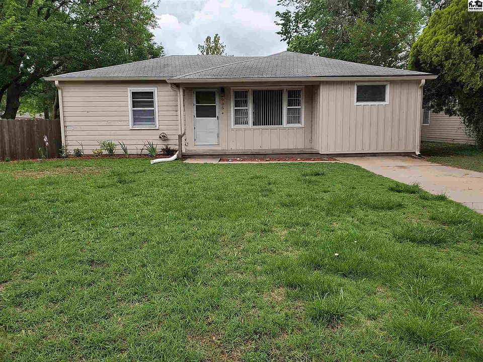 1st image of 905 W 19th Ave