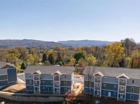 95 Maple Grove Ln