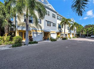 3131 Moorings Dr S, Saint Petersburg, FL 33712