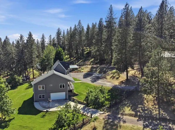 9516 E Day Rd, Mead, WA 99021