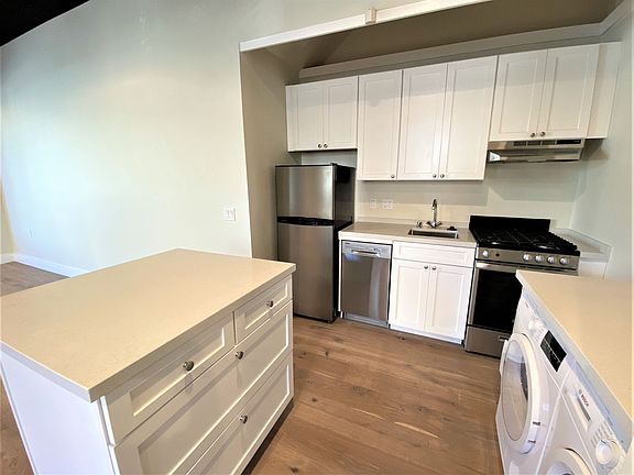 3rd image of 1739 Scott St #2505
