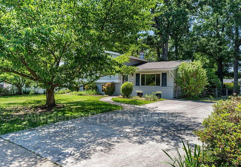6610 Bowie Dr — Photo 3
