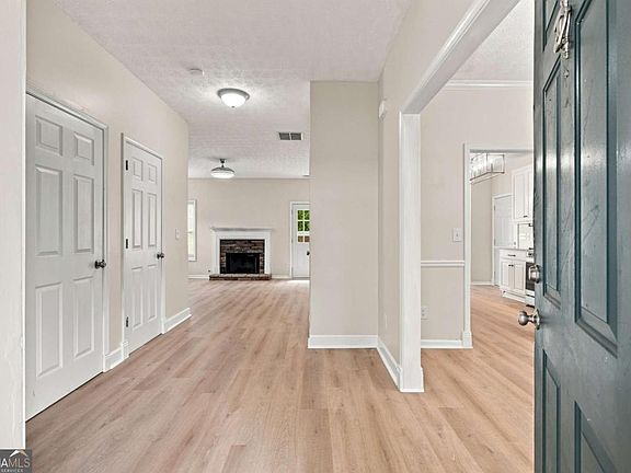 3rd image of 6356 Wilmington Way
