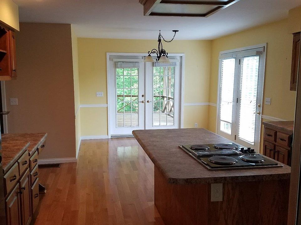 2nd image of 1612 Talon Way