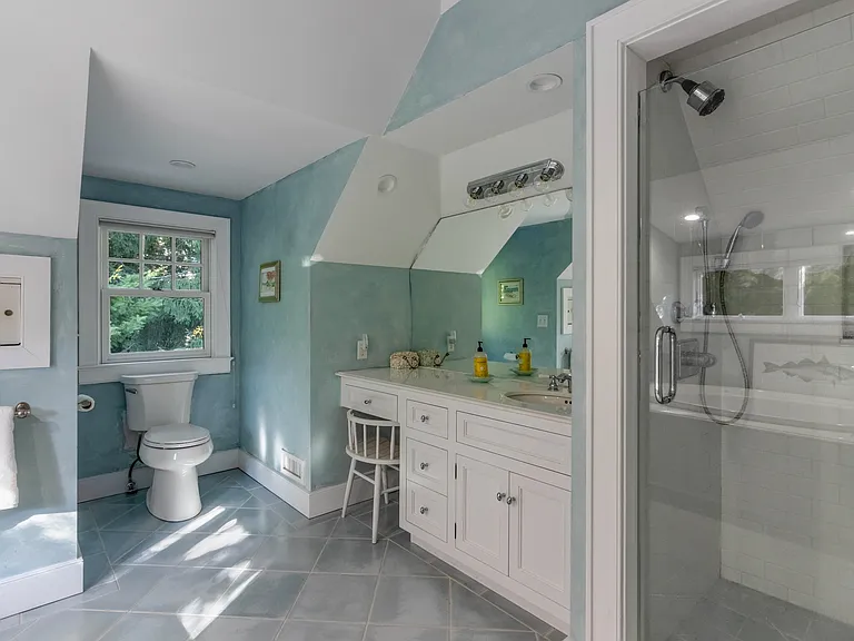 930 W Cove Rd — Photo 20