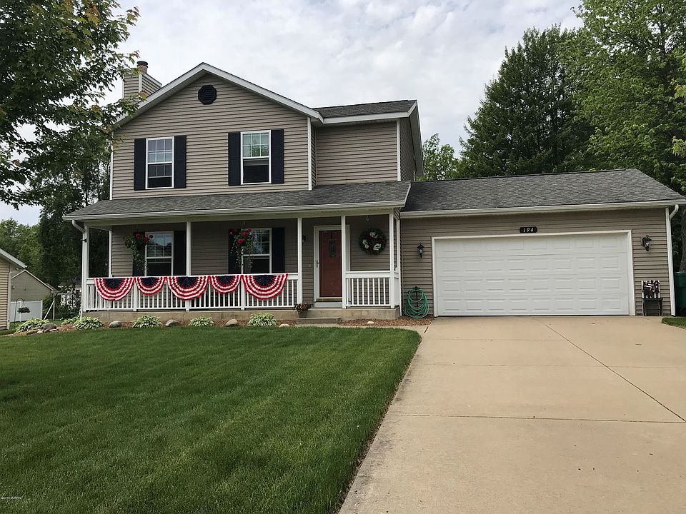 1st image of 194 Apple Blossom Ln