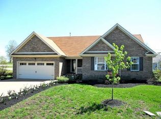 105 Saddlecreek Cir, Dickson, TN 37055