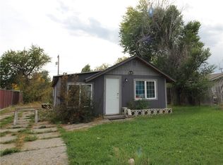 816 2nd St W, Hardin, MT 59034