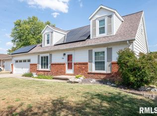 754 Taylor St, Morton, IL 61550