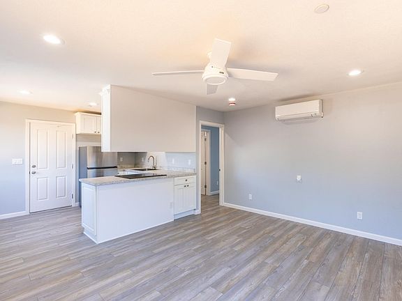 4th image of 3938 Gravenstein Highway S