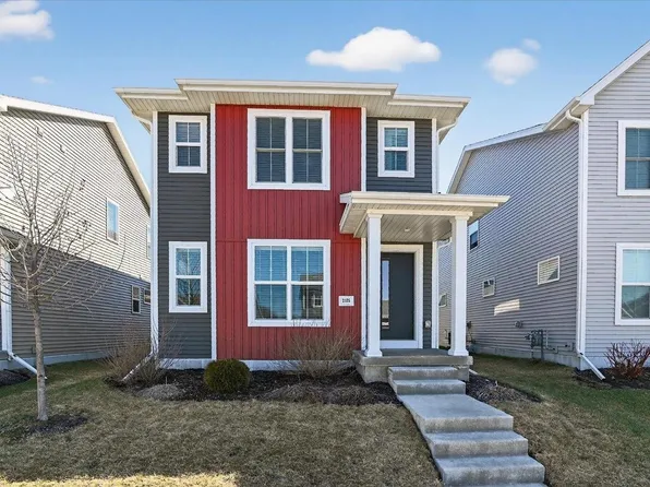 2135 Autumn Lake Parkway, Madison, WI 53718