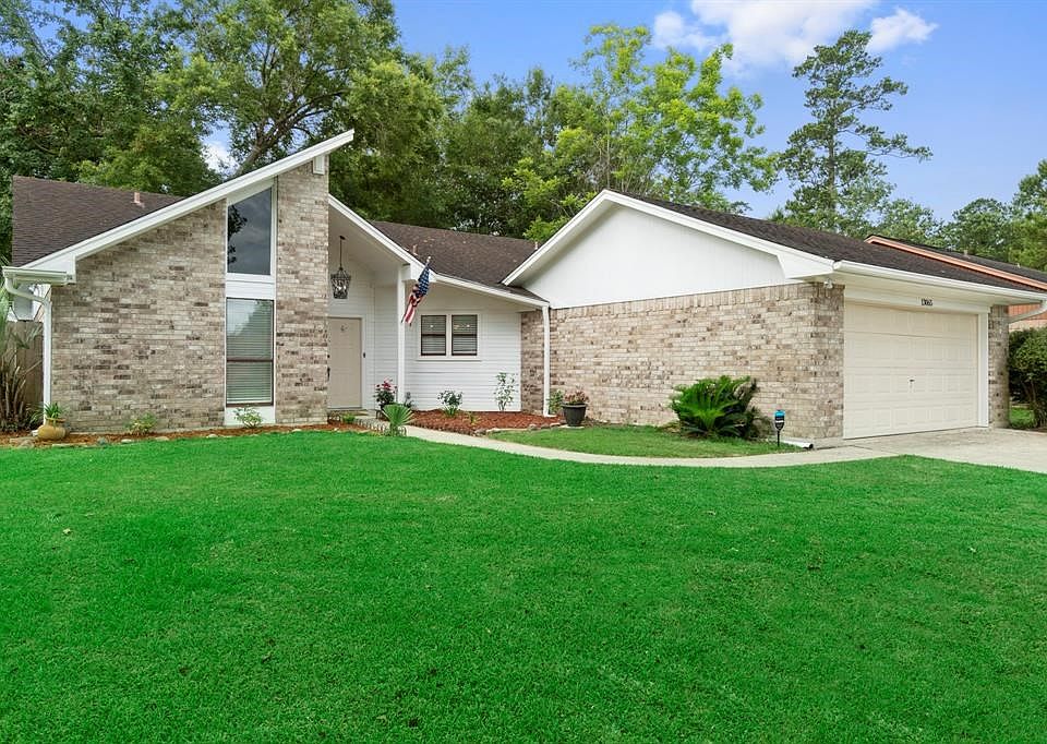 Beautiful front elevation.