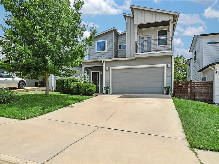 7125 Boyle Dr — Photo 1