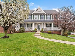 5723 Villahaven Dr, Pittsburgh, PA 15236