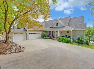 2327 Ridgecrest Cir, Hiawassee, GA 30546